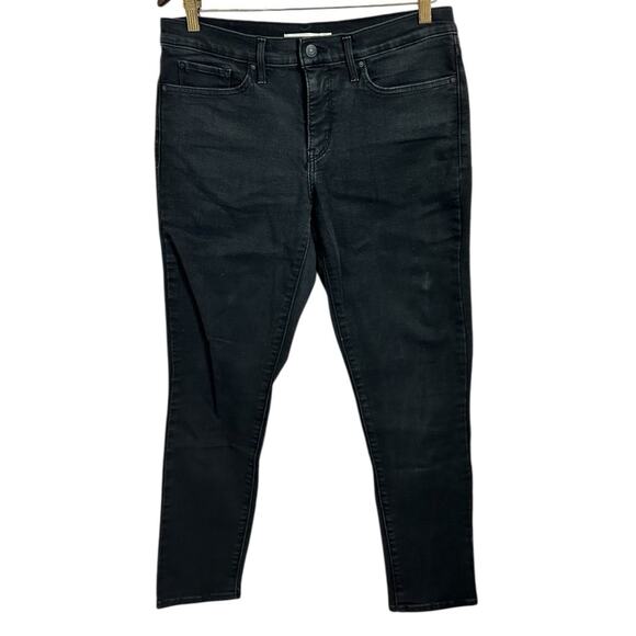 Women's Levis 311 Shaping Skinny Black Jeans Sz 30 Stretch 28" Inseam Mid-Rise - Picture 2 of 6